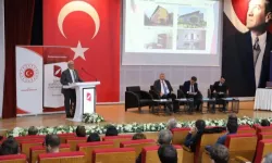 İzmir'de "Cumhuriyetin 100. Yılında Türkiye ve Balkanlar Sempozyumu" yapıldı