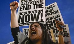 Harvard'da Filistin'e destek gösterileri düzenleyen öğrenciler, disiplin cezasıyla karşı karşıya