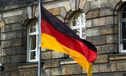 Almanya, Kızıldeniz’de ABD liderliğindeki çok uluslu misyona katılıp katılmayacağını inceliyor