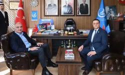 Kültür ve Turizm Bakanı Ersoy'dan Ülkü Ocakları Antalya İl Başkanlığını ziyaret