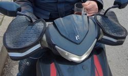 Ordu'da elinde çay bardağıyla motosiklet kullanan sürücüye para cezası