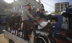 İsrailli Bakan'dan "Gazze'ye saldırıları sürdürerek Filistinlileri göçe zorlamalıyız" açıklaması