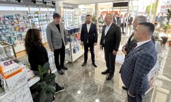 AK Partili Çavuşoğlu, Kumluca'da ziyaretlerde bulundu