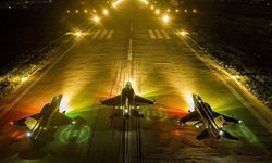 Türk F-16 savaş uçaklarından Romanya’da keşif görevi