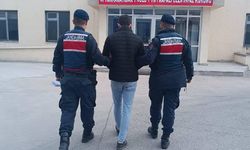 Aksaray'da göçmen kaçakçılığı ve FETÖ operasyonunda 2 şüpheli tutuklandı