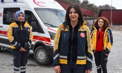 Van'ın kadın acil tıp teknikerleri hayat kurtarmak için zamanla yarışıyor