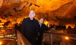 Kültür ve Turizm Bakanı Ersoy, Tulumtaş Mağarası'nı ziyaret etti