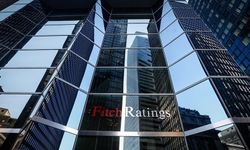 Fitch, Türkiye'nin kredi notunu yükselti