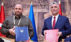 Bakan Bolat, Ukrayna ile eşya ve ulaşım araçlarına ilişkin imzalanan anlaşmayı değerlendirdi