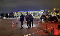 Bursa'da alışveriş merkezinde çıkan silahlı kavgada 1 kişi yaralandı