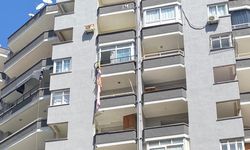 Adana'da balkona inmeye çalışırken düşen hırsızlık şüphelisi öldü