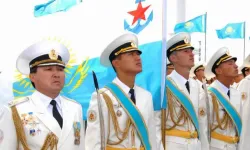 Kazakistan Donanma Günü'nü kutluyor
