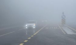 Bolu Dağı'nda sis görüş mesafesini düşürdü