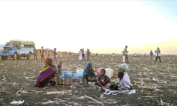 İç savaşın yaşandığı Sudan'da her gün 20 bin kişi evlerini terk etmek zorunda kalıyor