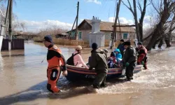 Kazakistan'daki sellerde 5 kişi hayatını kaybetti