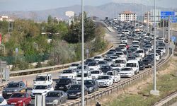 "Kilit kavşak" Kırıkkale'den 1 milyon 335 bin araç geçti