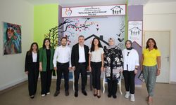 Antalya'da "Mutlu Ailem Mutlu Okulum" projesiyle sağlıklı aileler hedefleniyor