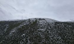 Bayburt ve Gümüşhane'nin yüksek kesimlerinde kar yağışı