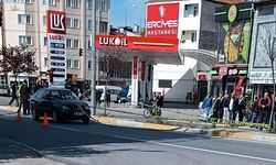 Kayseri'de bir kişi, boşandığı karısı ile eski kayınpederini silahla yaraladı