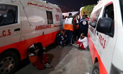 İsrail ordusu Refah'ta ambulansı hedef aldı