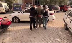İzmir'de yasa dışı silah ticareti operasyonu: 13 gözaltı