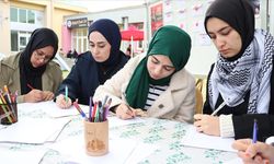 Tekirdağ'da üniversite öğrencileri Filistinli anneler için mektup yazdı