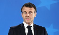 Macron, Fransa'nın Ukrayna'ya askeri birlik gönderme ihtimali olduğunu tekrarladı