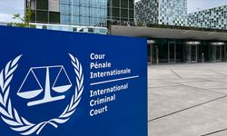 Hollanda'da "Barış için avukatlar" grubundan İsrail'in Gazze'deki suçları için UCM'ye suç duyurusu