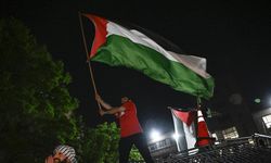 Sadece ABD'de 2 bin 200 kişinin gözaltına alındığı Filistin'e destek gösterileri dünya çapında yayılıyor