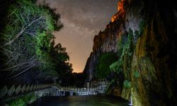 Darende'nin tarihi ve doğal güzellikleri gece görüntülendi