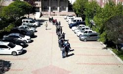 Şırnak'ta asayiş ve kaçakçılık operasyonlarında yakalanan 45 şüpheliden 3'ü tutuklandı