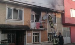 Bursa'da evde çıkan yangın hasara neden oldu