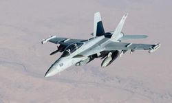 ABD Donanmasından bir ilk: EA-18G Growler’den kritik atış