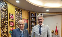 MHP'li Alperen, MHP Lideri Devlet Bahçeli'nin genel başkan oluşunun 27. yıl dönümü kutladı