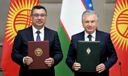 Kırgızistan Cumhurbaşkanı Caparov, Özbekistan’da resmi temaslarda bulundu