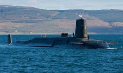 İngiliz nükleer denizaltısında kriz: Huawei’li Casus