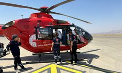 Şırnak'ta ambulans helikopter rahatsızlanan bebek için havalandı