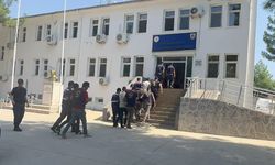 Diyarbakır'da büyükbaş hayvan çaldıkları gerekçesiyle 4 şüpheli yakalandı