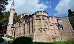 Biletli ziyaret uygulamasına geçen Kariye Camii'ne yabancı turist ilgisi sürüyor