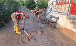 Kırgızistan'da OHAL ilan edildi