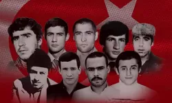 "Tarihin Kara Lekesi: 12 Eylül Darbesi" "Dar Ağacında 9 Karanfil"