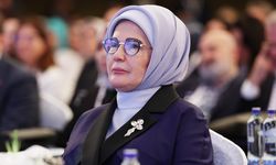 Emine Erdoğan'dan Narin için taziye mesajı