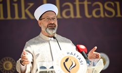 Diyanet İşleri Başkanı Ali Erbaş, Kırşehir'de Şet Kuşanma Töreni'ne katıldı