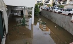 Yağışlı hava sistemine giren Edirne'de sağanak sıcaklığı düşürdü