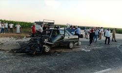 Mardin'de iki otomobilin çarpışması sonucu 5'i çocuk 9 kişi yaralandı