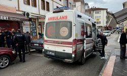 Kastamonu'da tabancayla vurulan kişinin yakınları zanlının babasını bıçakla yaraladı