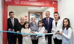 Bakan Göktaş, Kasımpaşa Oya Kayacık Çocuk Evleri Sitesi Gastronomi Atölyesi'nin açılışına katıldı