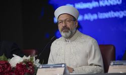 Diyanet İşleri Başkanı Erbaş, "Bir Büyük Mütefekkir: Aliya İzzetbegoviç" paneline katıldı