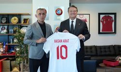 Beşiktaş Başkanı Hasan Arat, TFF Başkanı İbrahim Hacıosmanoğlu'nu ziyaret etti