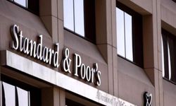 S&P, Türkiye'nin kredi notunu yükseltti